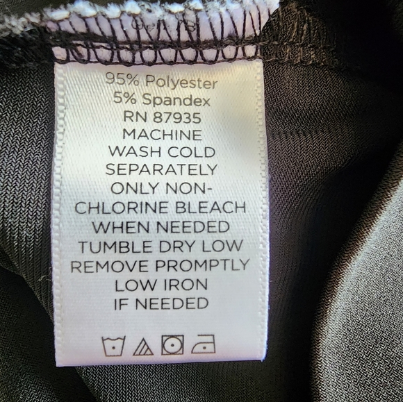 SUSAN Graver Black Liquid Knit long sleeve Ruffle Front Pullover Top Large - Picture 6 of 7